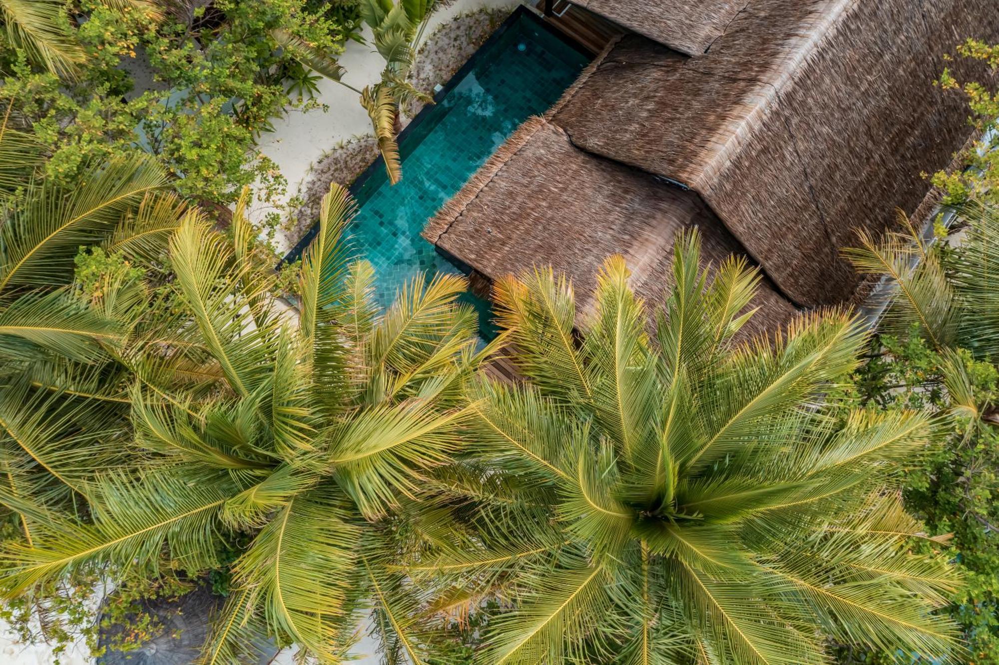 Ozen Life Maadhoo Hotel Maadhoo  ภายนอก รูปภาพ
