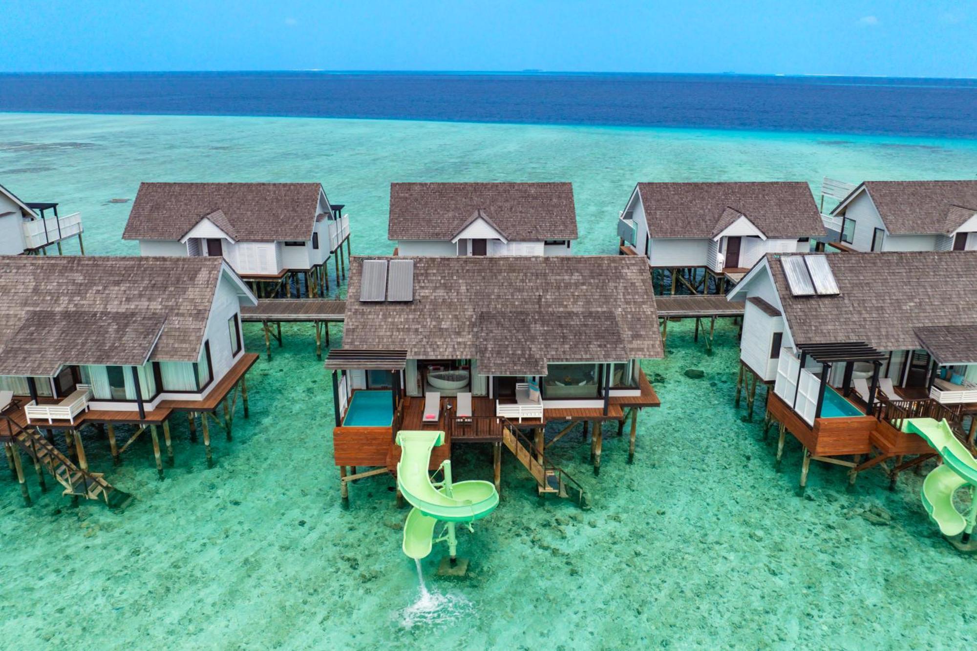 Ozen Life Maadhoo Hotel Maadhoo  ภายนอก รูปภาพ